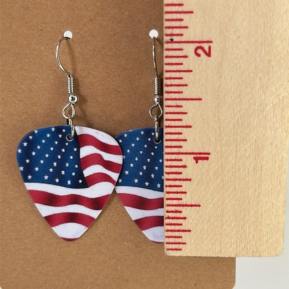 Guitar Pick Custom Earrings American Flag - Picture 3 of 4
